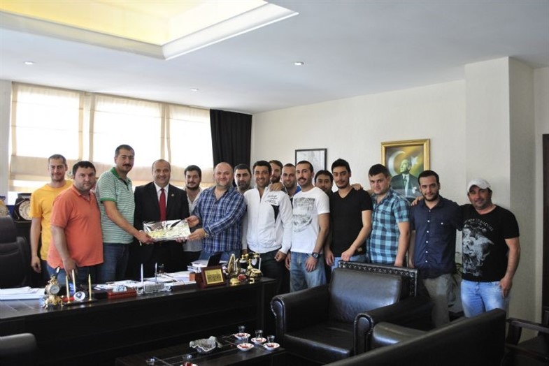 Gençler Başkanı Ziyaret Etti