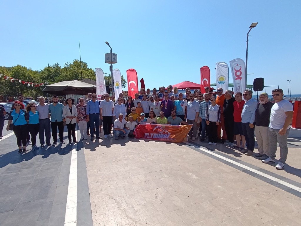 Çınarcık'ta Bir İlk, Marmara Bölgesi Yamaç Paraşütü Hedef Şampiyonası