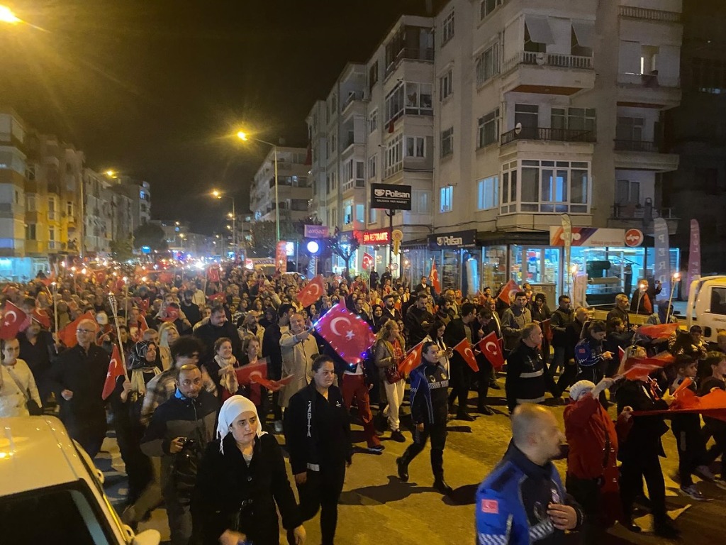 29 Ekim Cumhuriyet Bayramı Fener Alayı Gerçekleştirildi