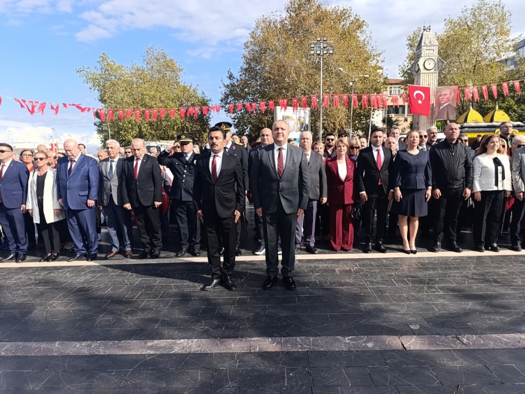 Cumhuriyetimizin 102. Yılı Coşkusu Başladı