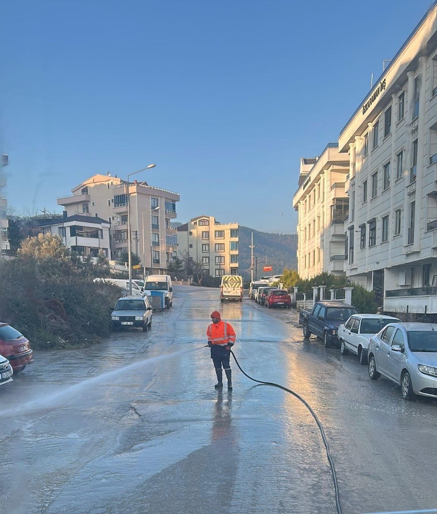 İlçe Genelinde Temizlik Çalışması