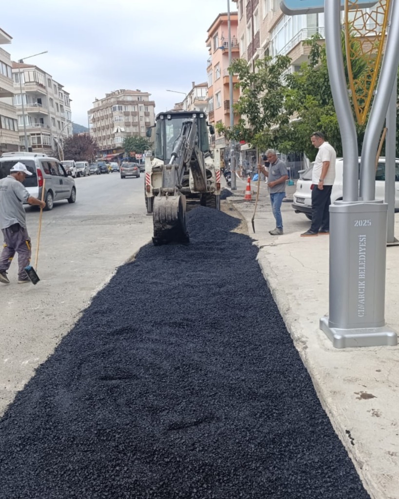 Coşkun Caddesi'nde Modern Aydınlatmalar için Alt Yapı Hazırlığı