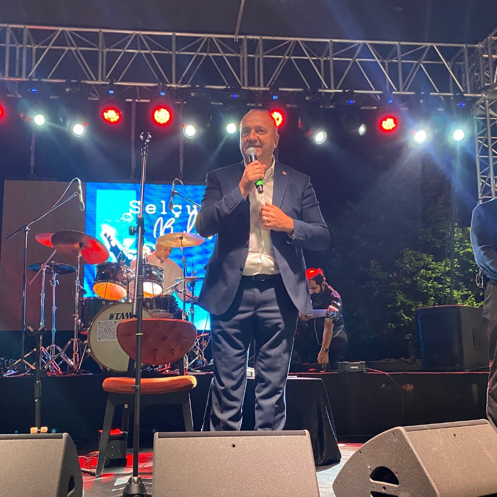 Çınarcık'ta Hamsi Festivali Coşkusu