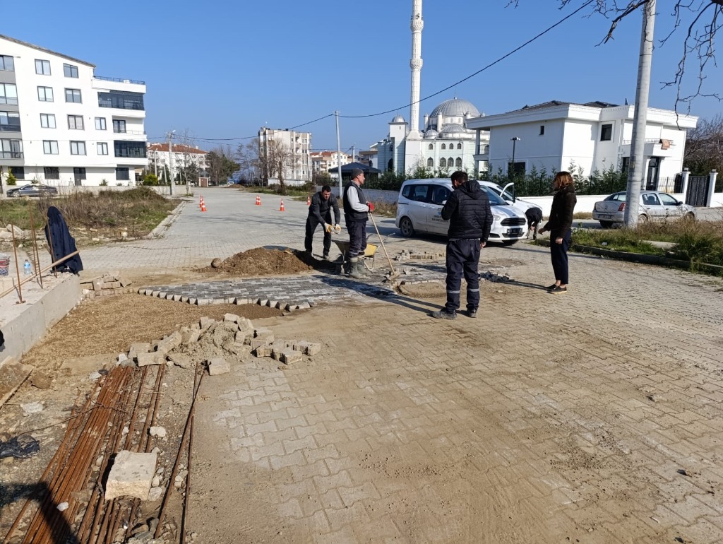 30. Sokak’ta Parke Taşı Onarım Çalışması