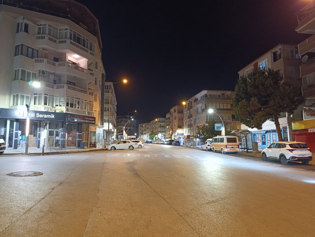 Coşkun Caddesi Gece Artık Daha Aydınlık
