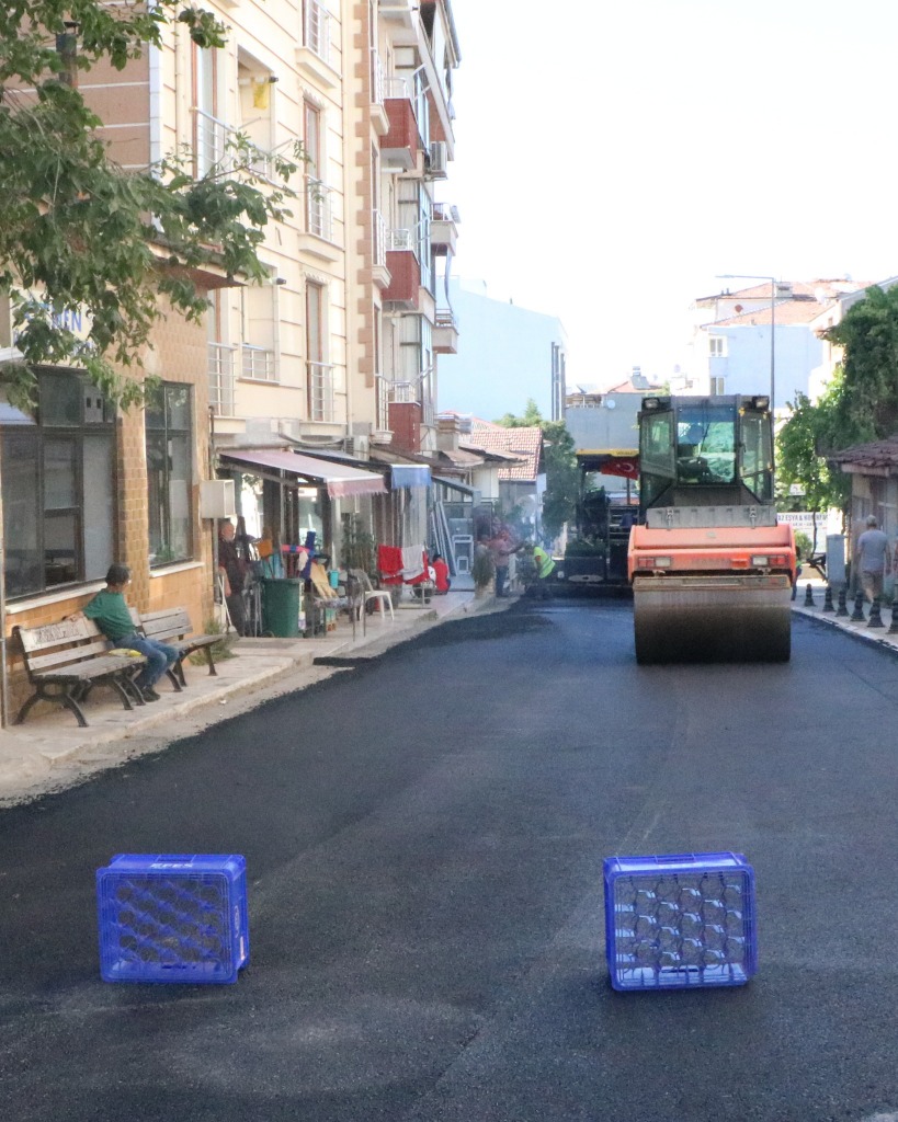 Asfalt Çalışmasına Tam Gaz Devam