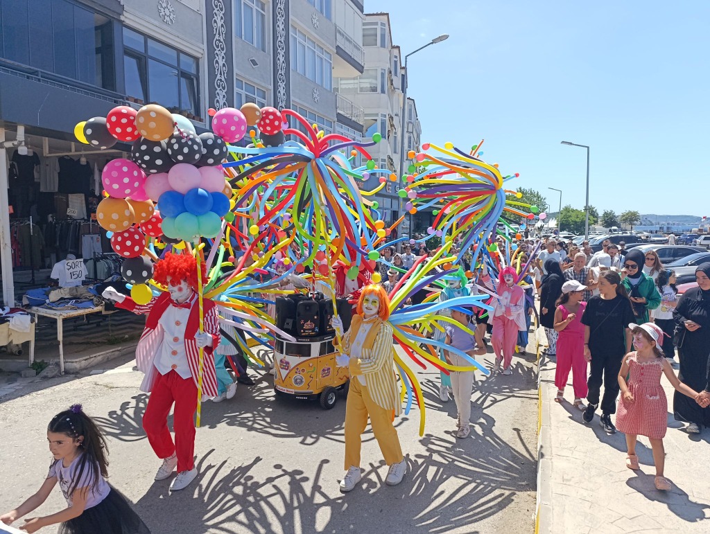 Çocuk Festivali Düzenlendi