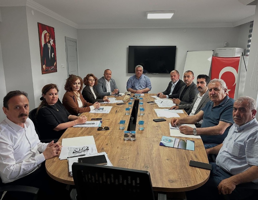 Belediye Başkanımız Avni Kurt, Yeşil Körfez Su Birliği Toplantısına Katıldı
