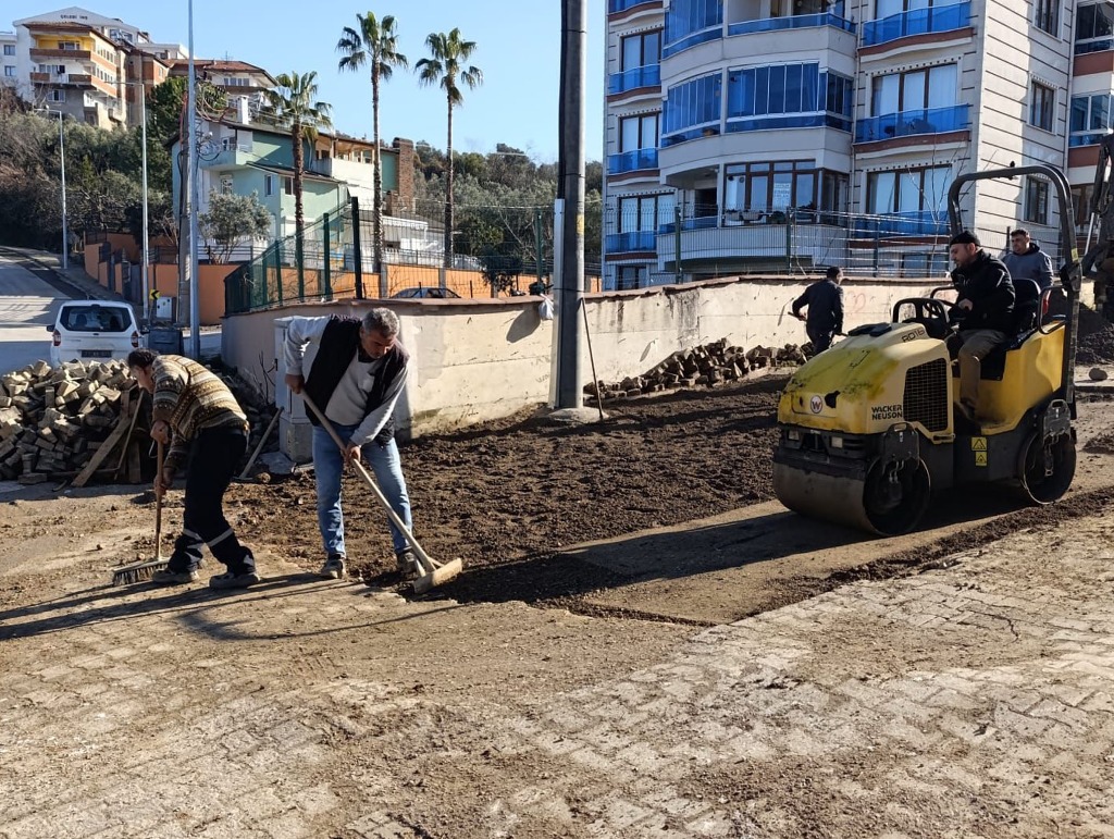Ağadayı Sokak’ta Parke Taşı Çalışması