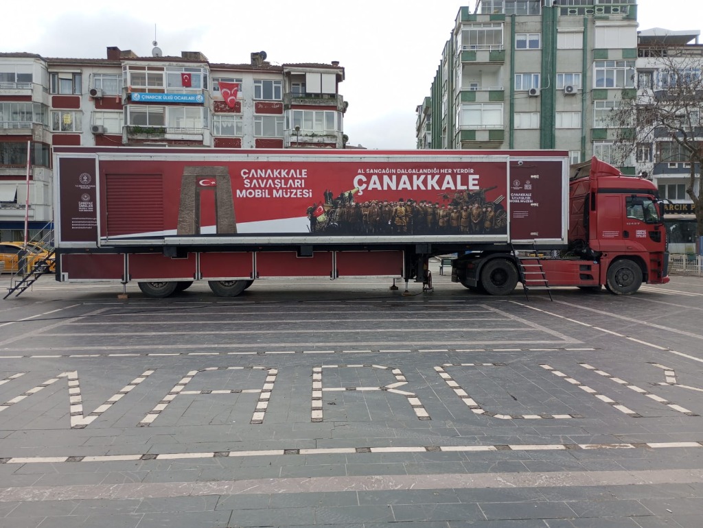 Çanakkale Savaşları Mobil Müzesi Çınarcık'ta
