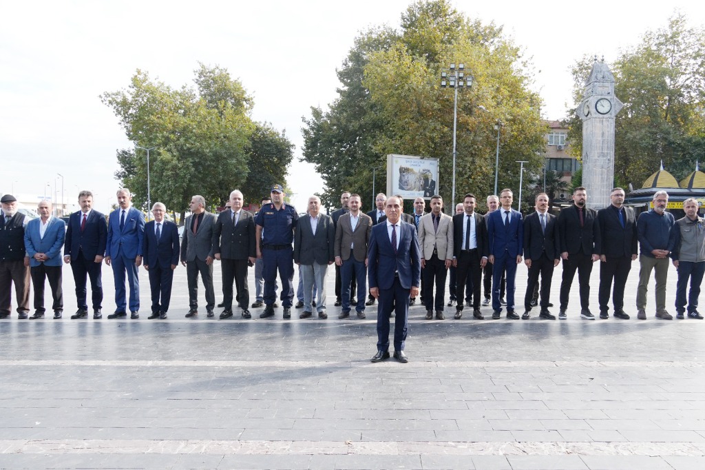 İlköğretim Haftası Kutlama Programına Katıldık
