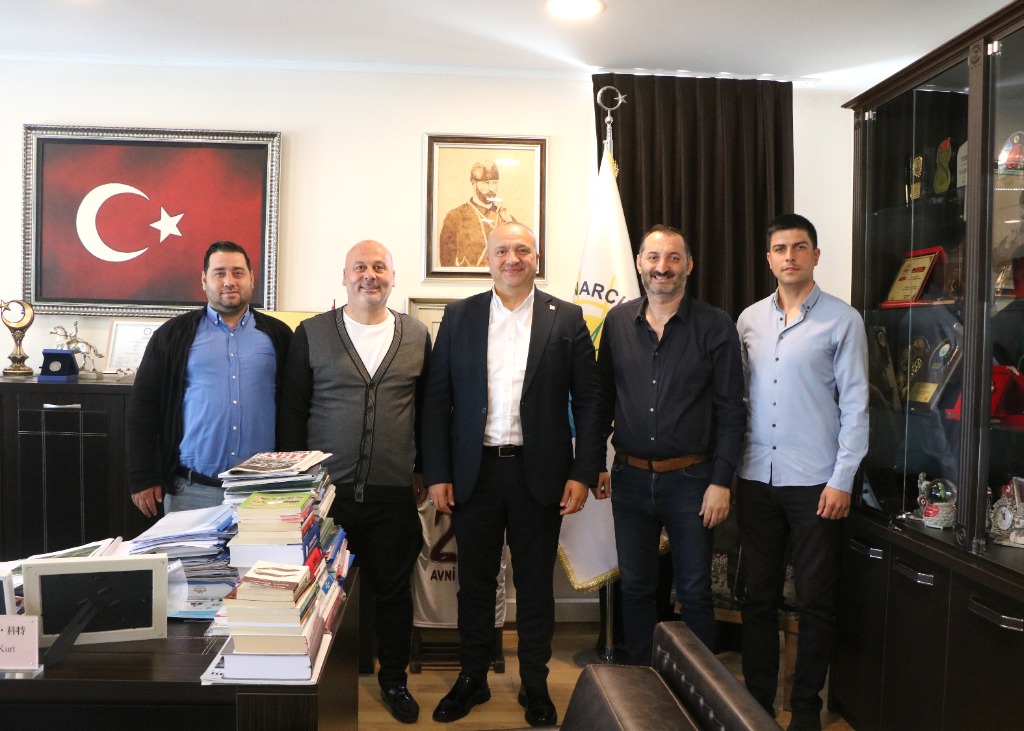 Çınarcık Belediyespor Yöneticilerinden ve Yeni Teknik Direktöründen Ziyaret