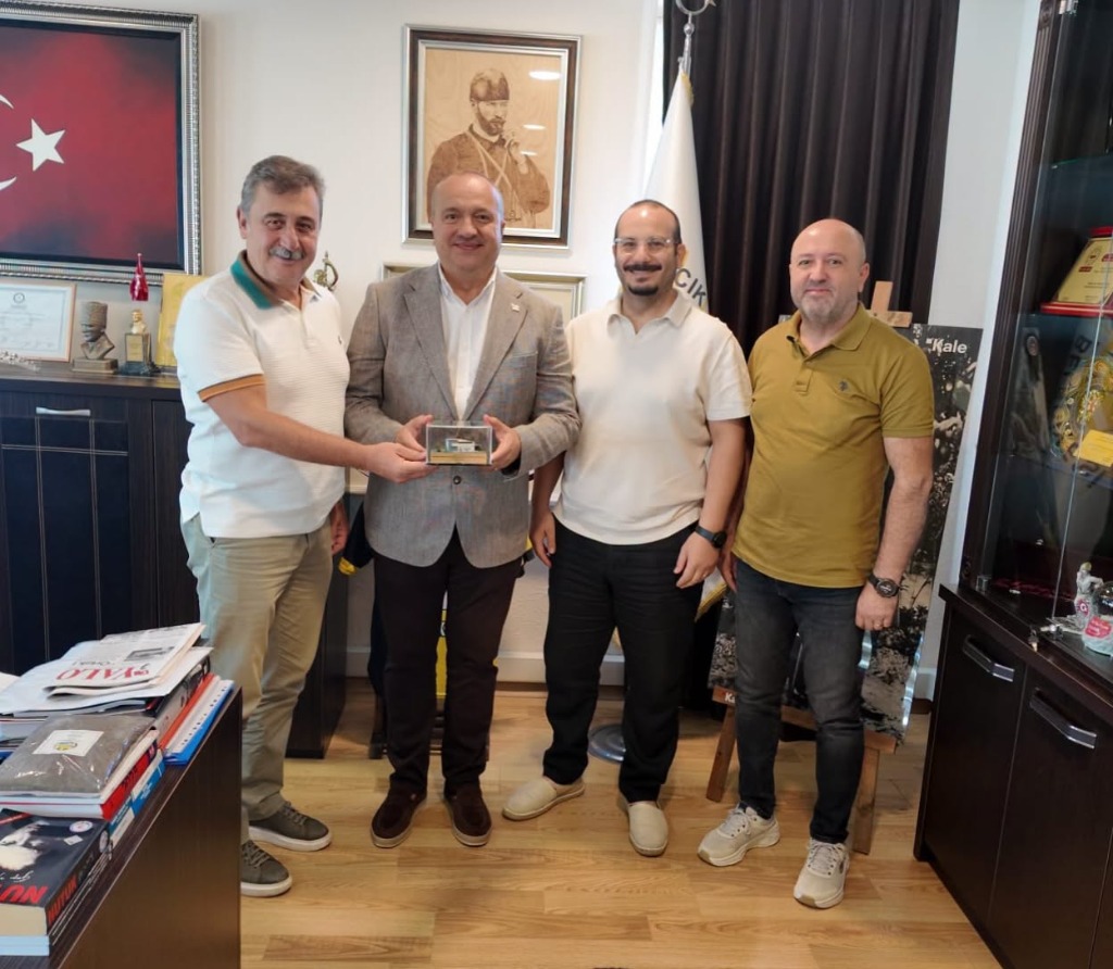 TUFAG Vakfı Yönetiminden Başkanımıza Teşekkür Ziyareti