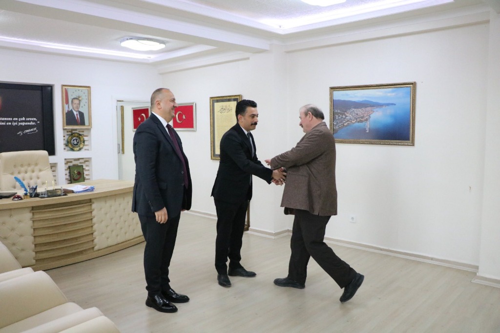 Çınarcık'ta Bayramlaşma Coşkusu