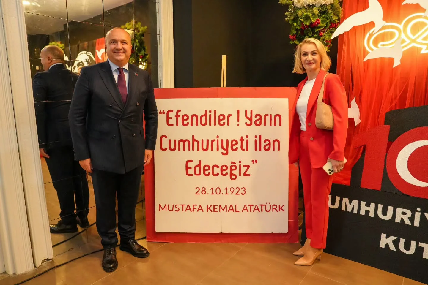 BAŞKANIMIZ AVNİ KURT, UZMANLAR KOLEJİ TARAFINDAN DÜZENLENEN CUMHURİYET BALOSUNA KATILD