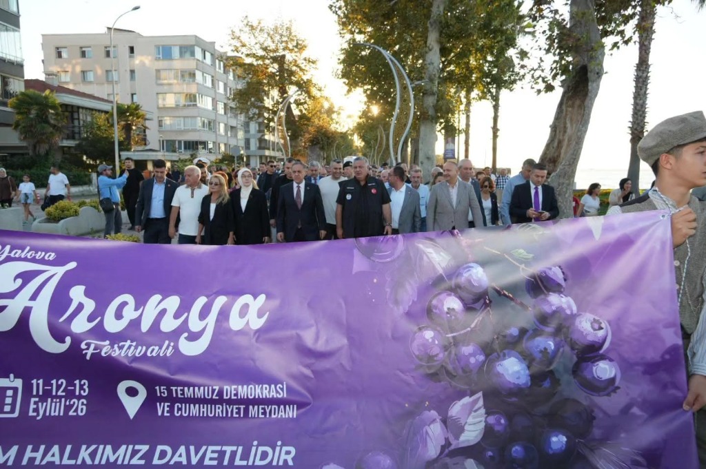 Aronya Festivali Renkli Görüntülere Sahne Oldu