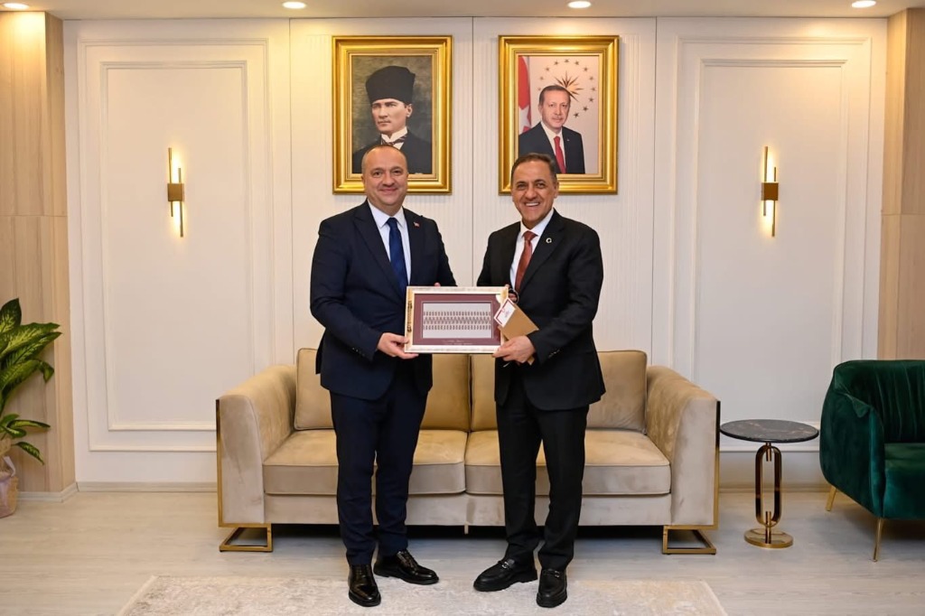 Başkanımız Avni Kurt, Yalova Valisi Dr. Ahmet Hamdi Usta'yı Ziyaret Etti