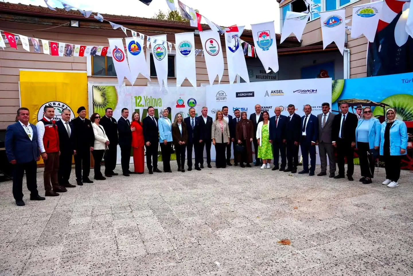 BAŞKANIMIZ AVNİ KURT, 12. GELENEKSEL YALOVA KİVİ FESTİVALİNE KATILDI